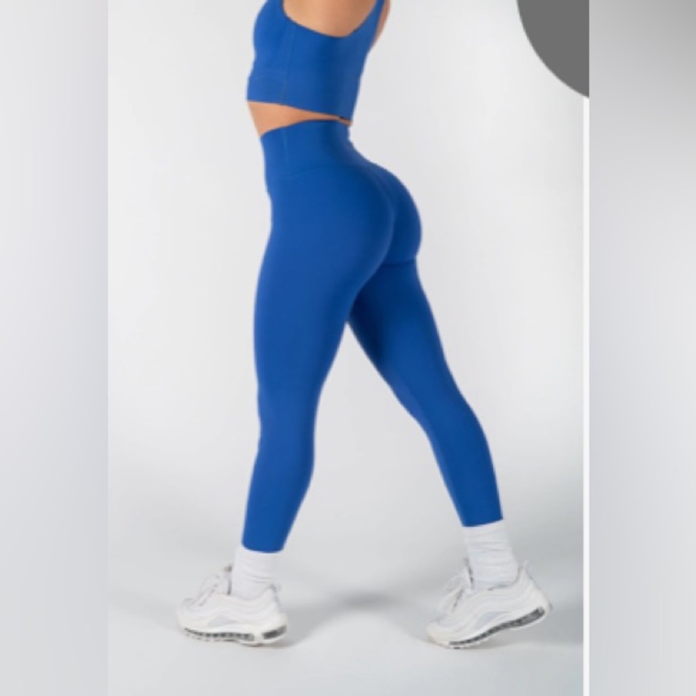 NWT ParagonFitwear Flexsweat Bonded Set